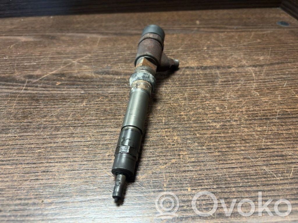 Iveco Daily 3rd gen Inyector de combustible 