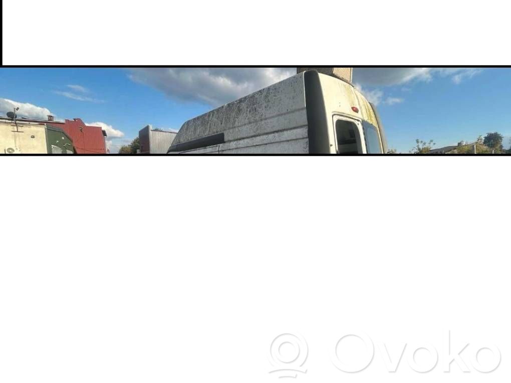 Renault Trafic II (X83) Roof 