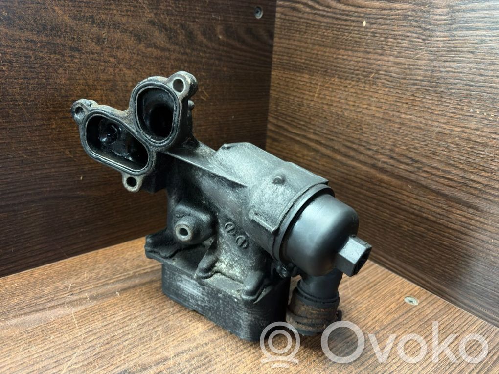 Renault Trafic II (X83) Oil filter mounting bracket 