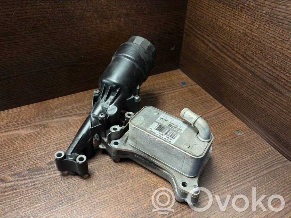 Mercedes-Benz Sprinter W906 Supporto di montaggio del filtro dell’olio 