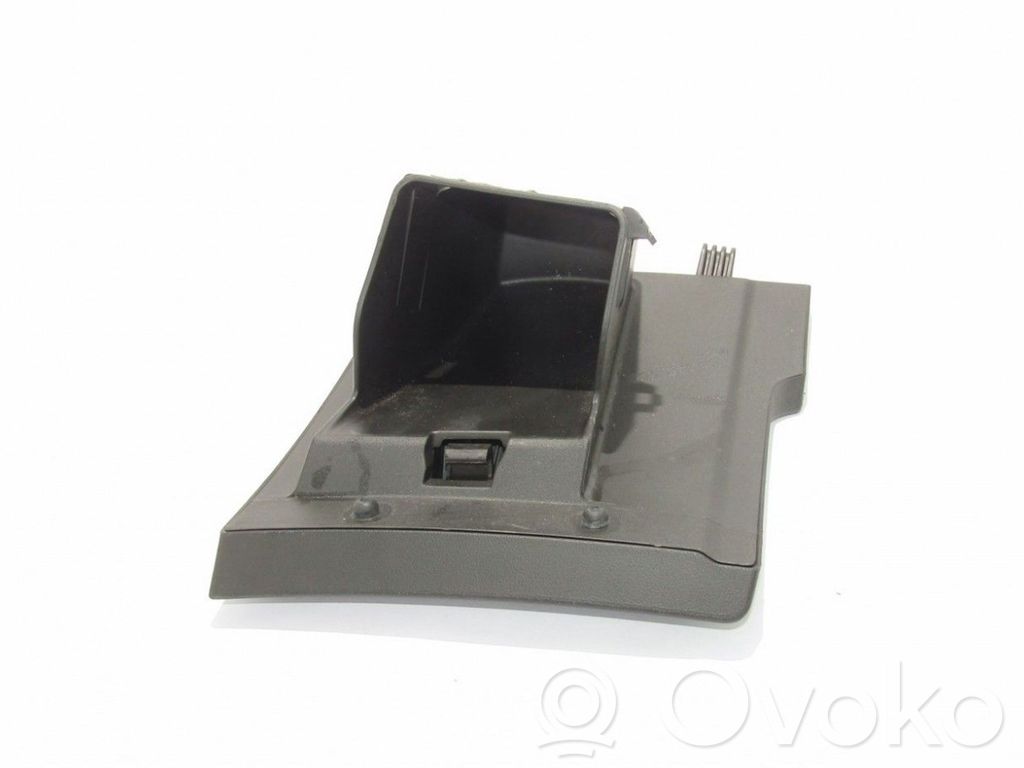Glove box   13273291,13237926