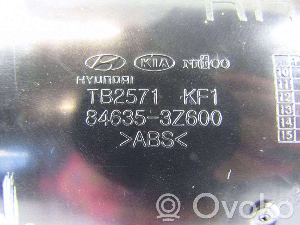 Hyundai i40 Handschuhfach 