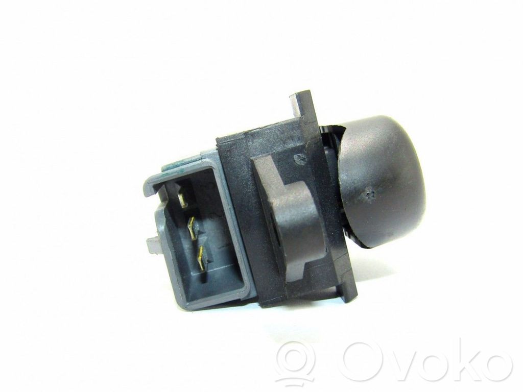 Electric window control switch   04671623AA