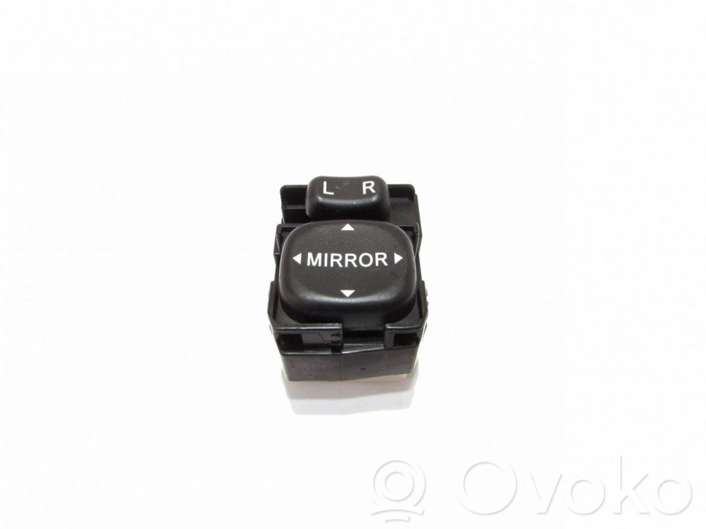 Wing mirror switch   183574,1625742