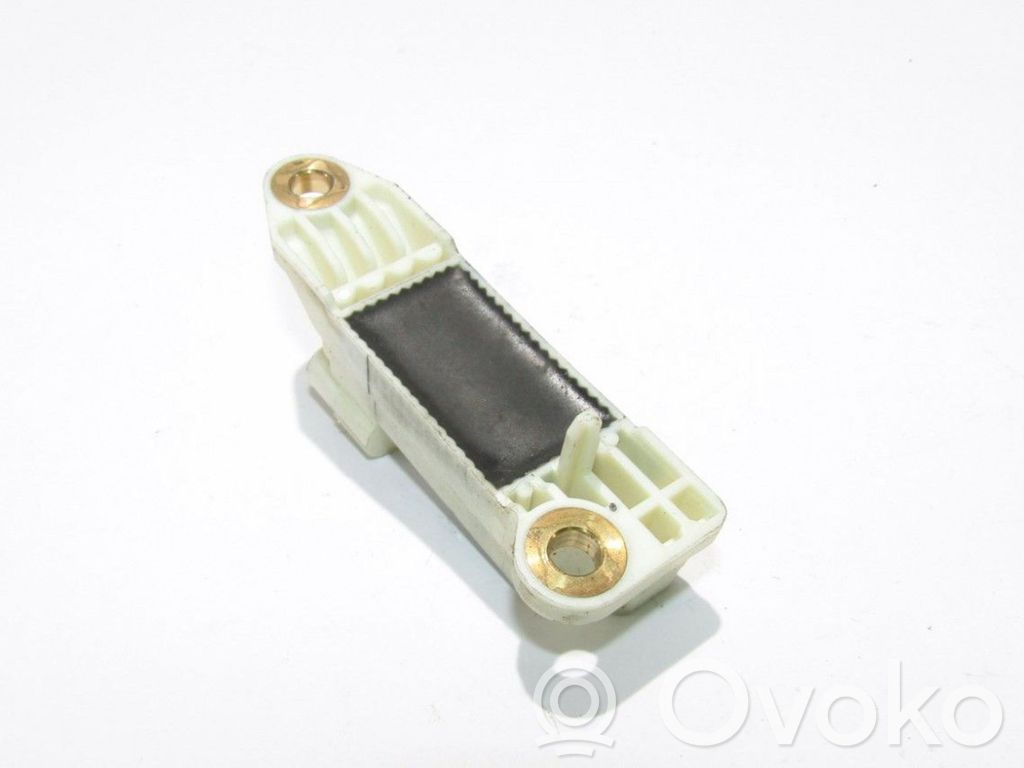 Sensor impacto/accidente para activar Airbag   6914304,0285002082