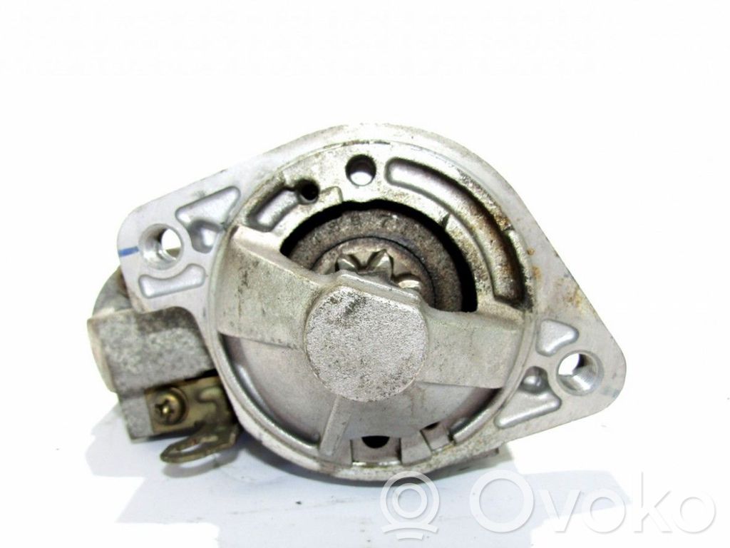 Motor de arranque   M000T20672,141810A0