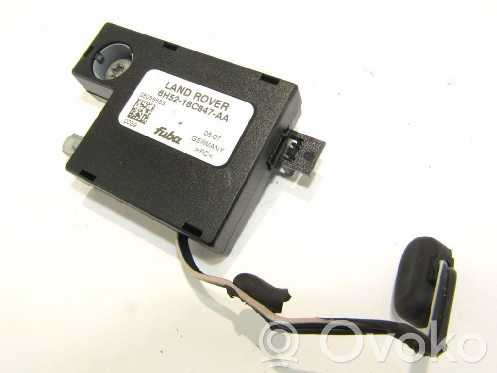 Land Rover Freelander 2 - LR2 Pystyantennivahvistin 