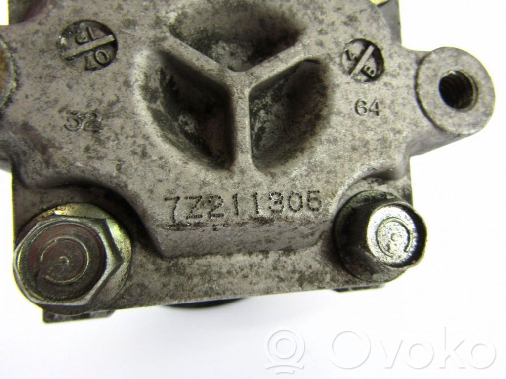 Ohjaustehostimen pumppu   7Z211305