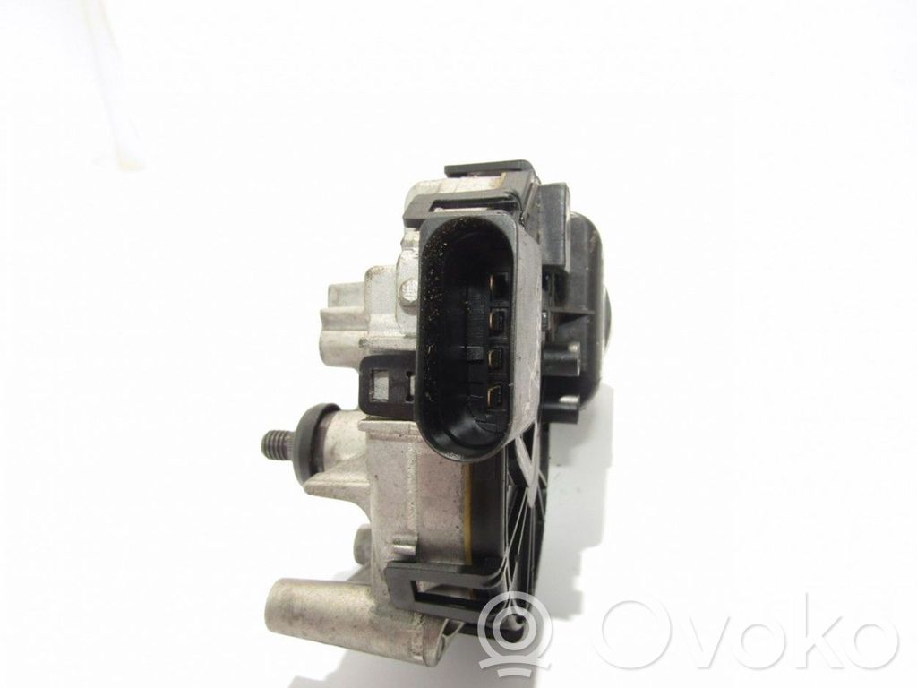 Wiper motor   3M5117508AA