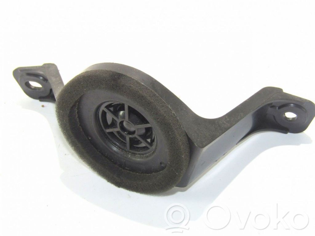 Toyota RAV 4 (XA30) Altavoz de la puerta trasera 