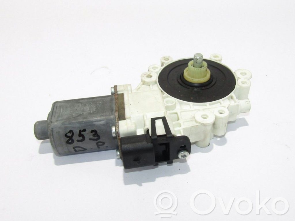 Front door window regulator motor   RA2052P1,0130822207