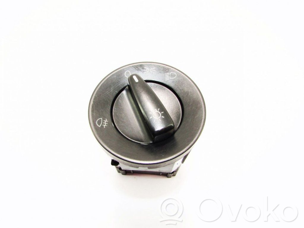 Light switch   BK7,1C0941531