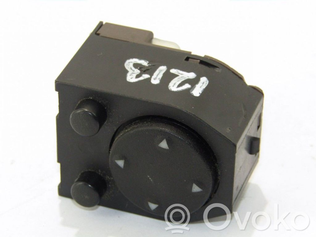 Wing mirror switch   4A0959565
