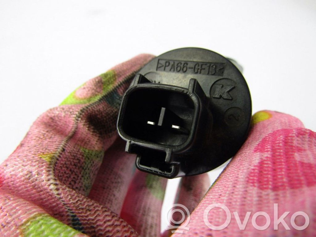 Toyota Aygo AB40 Windscreen/windshield washer pump 