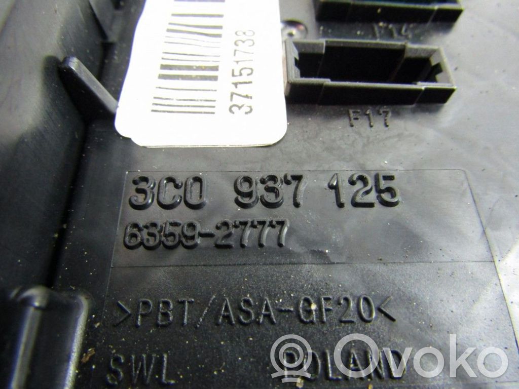 Fuse module   3C0937125