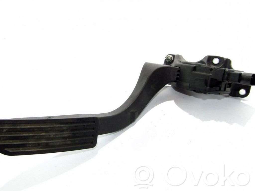 Gaspedal   7G9N9F836GA