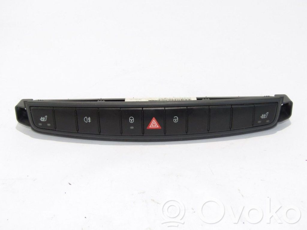Smart ForFour I Multifunctional control switch/knob 