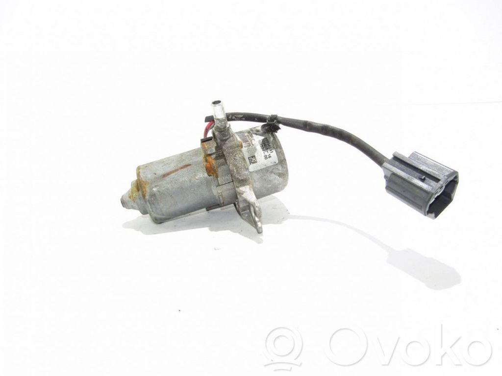 Vacuum pump   25954331,00942816,93453400