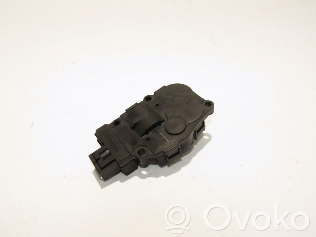 BMW 7 F01 F02 F03 F04 Tuloilmaventtiilin käyttömoottori 