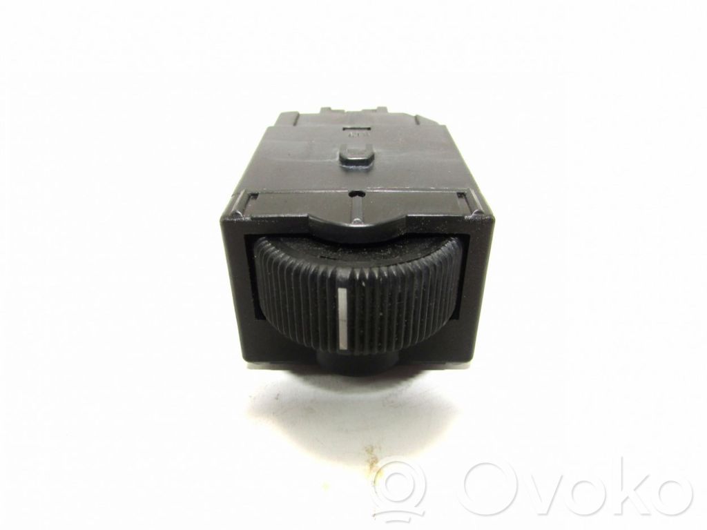 Mitsubishi Carisma Headlight level height control switch 