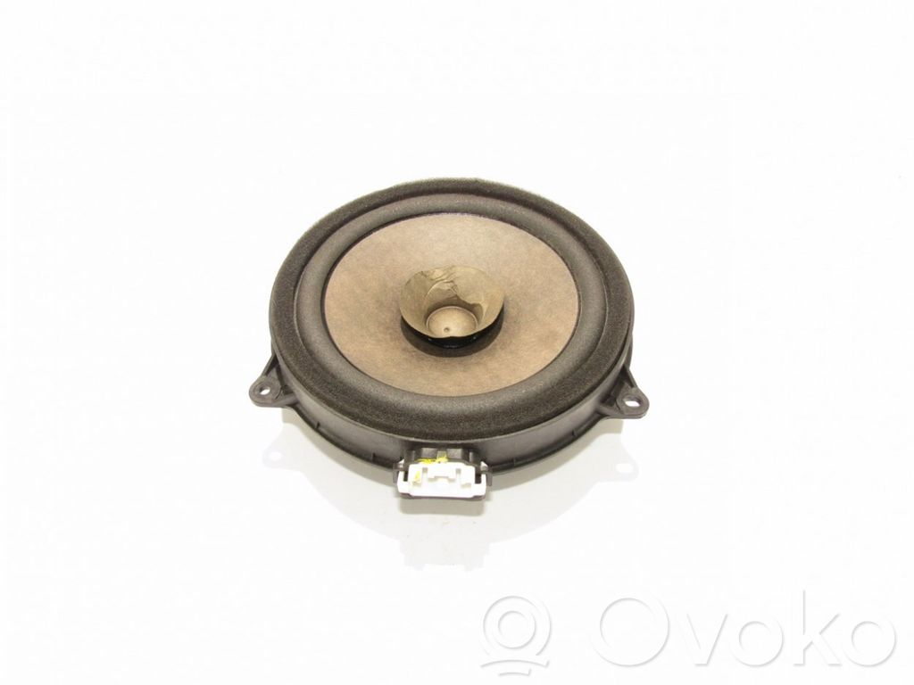 Rear door speaker   D65166960,G08016C3