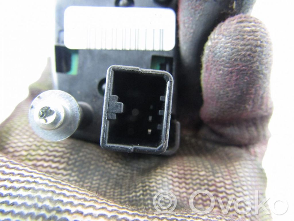 Jeep Grand Cherokee (WK) Steering wheel buttons/switches 