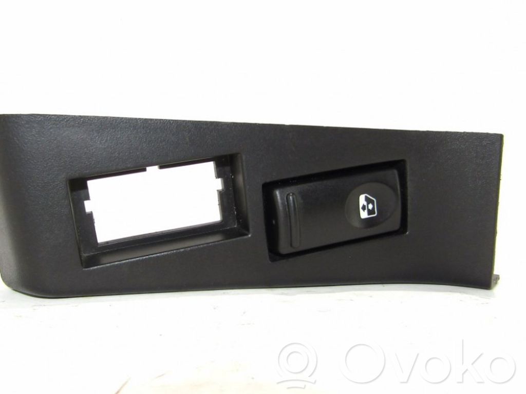 Opel Movano A Electric window control switch 