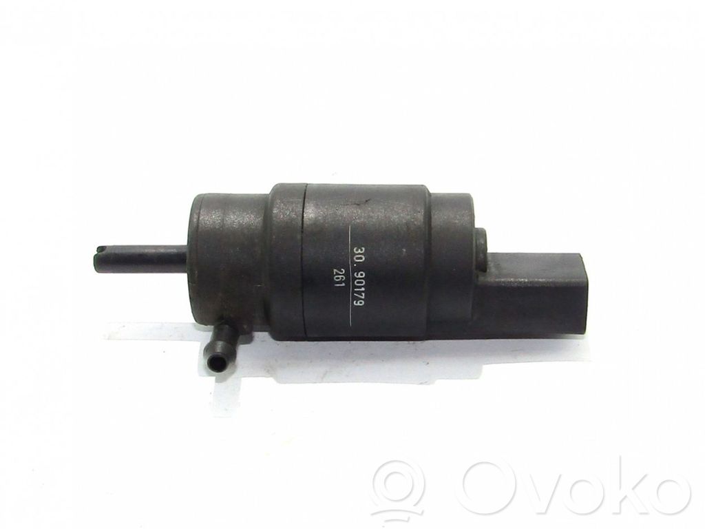 Mercedes-Benz C W203 Windscreen/windshield washer pump 
