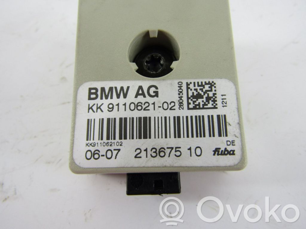 BMW 3 E90 E91 Pystyantennivahvistin 