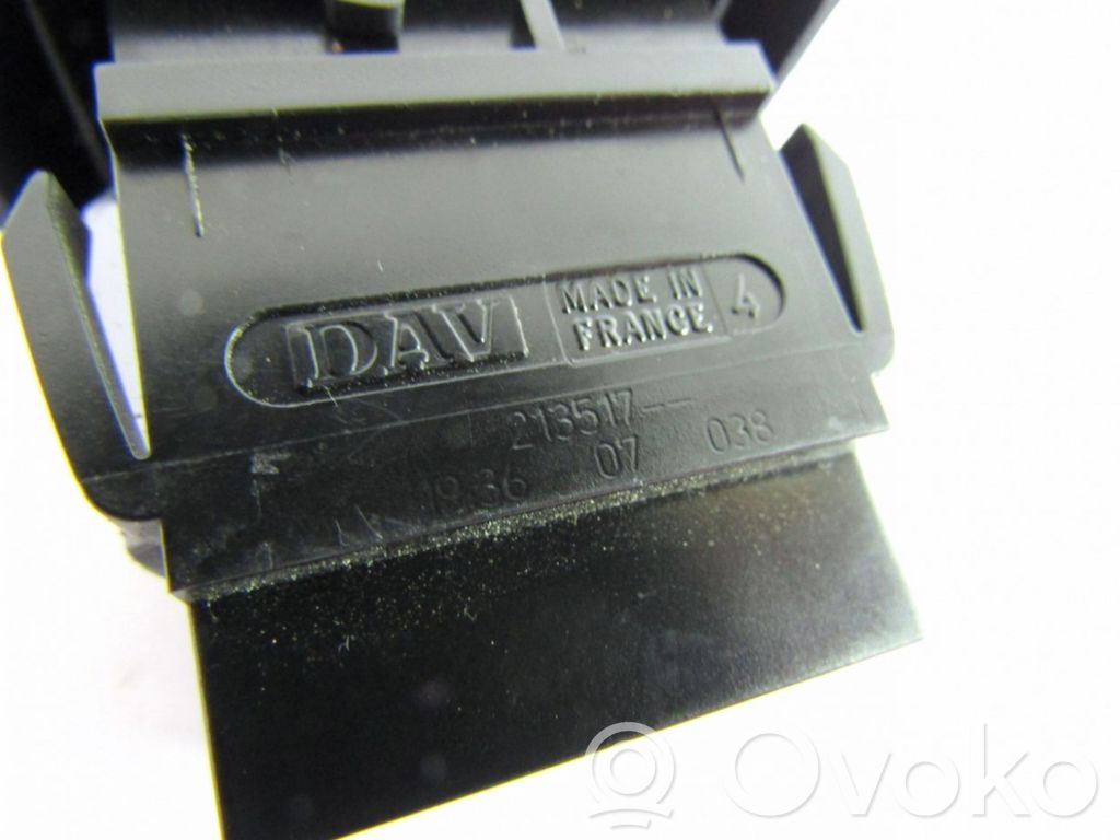 Other switches/knobs/shifts   213517,193607038