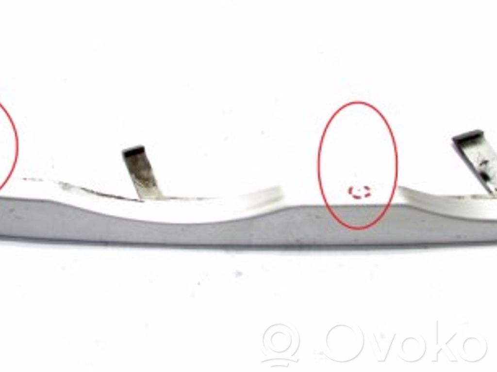 Under headlight/headlamp trim   51138208482,8208482