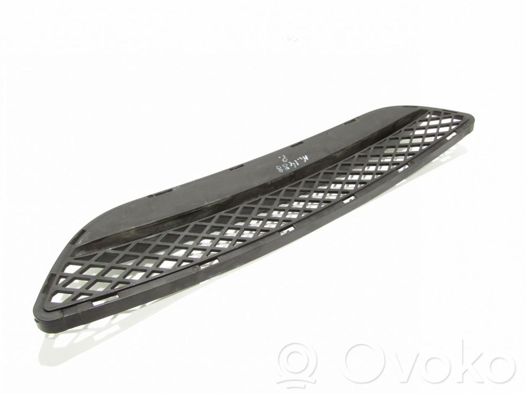 BMW 3 E90 E91 Front bumper lower grill 
