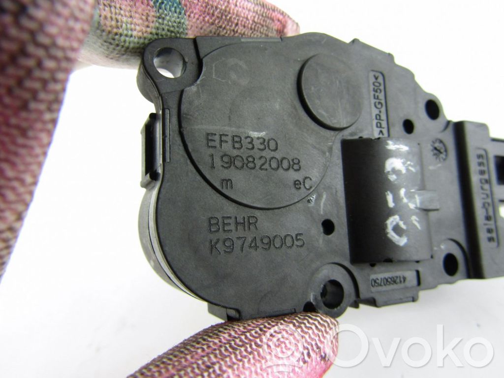 Audi A4 S4 B8 8K Silniczek nagrzewnicy 