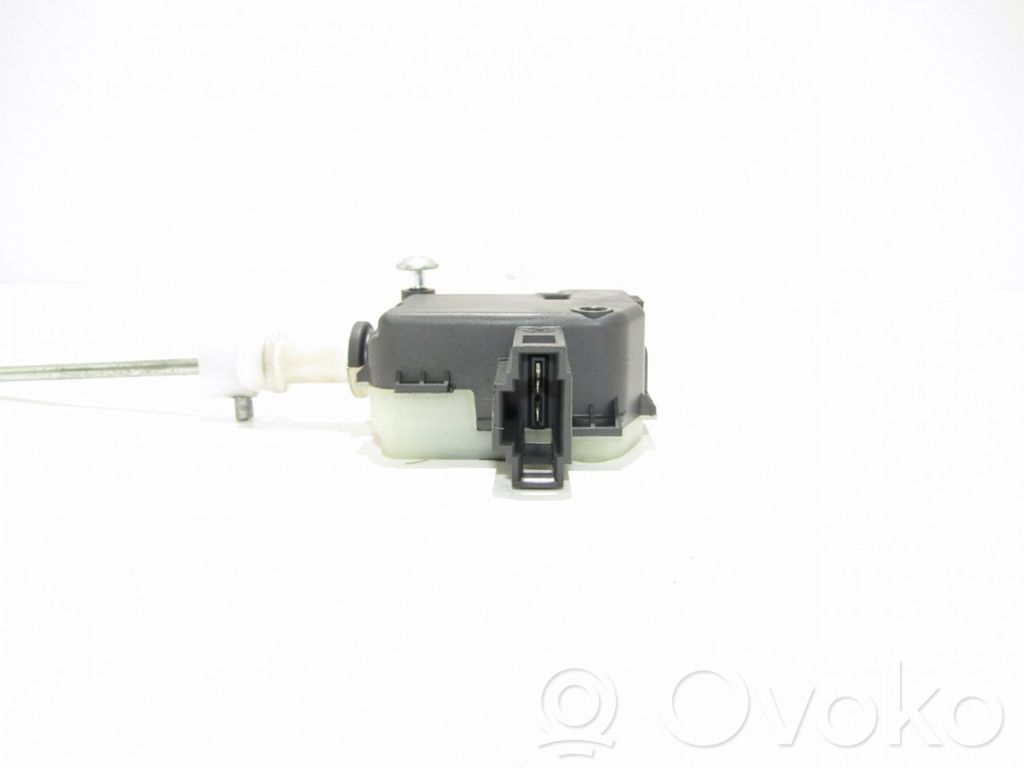 Motor de bloqueo de puertas   1Z0810773