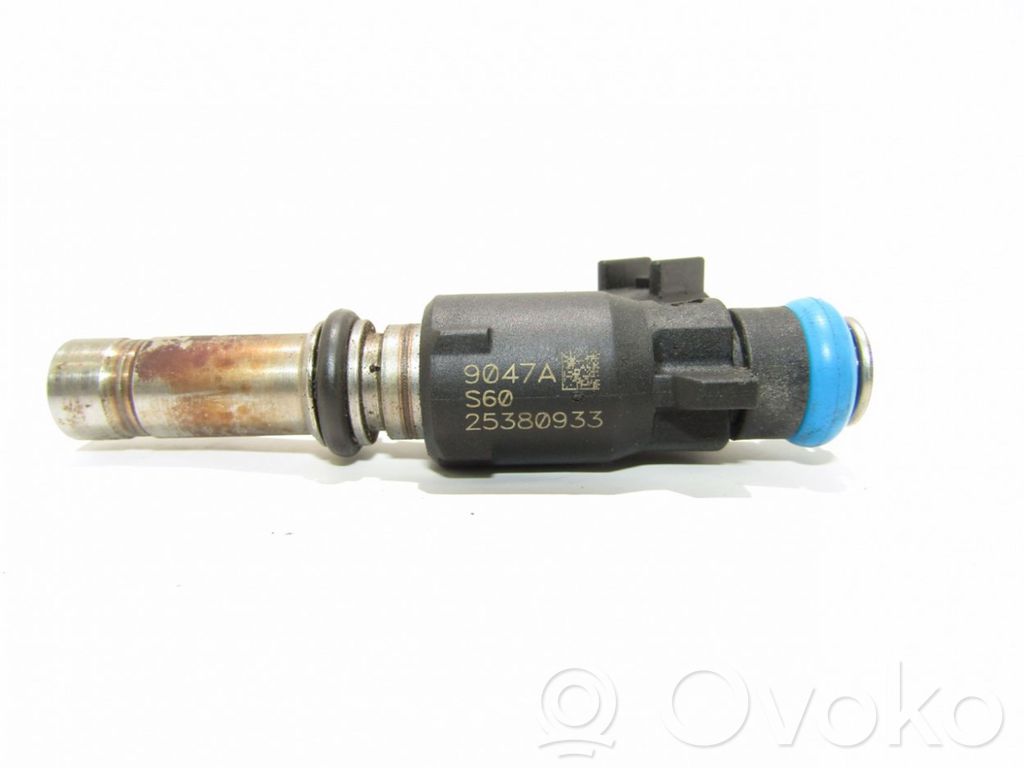 Sprausla (-i)   25380933