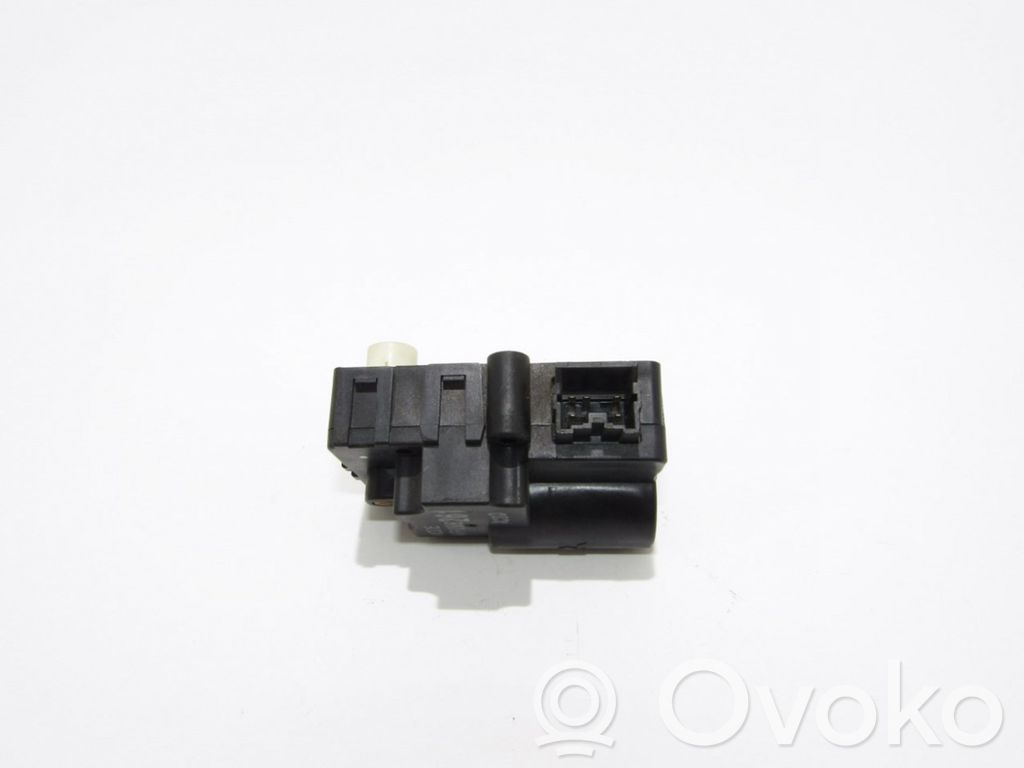 Motor/actuator clapetă aer   MR268261
