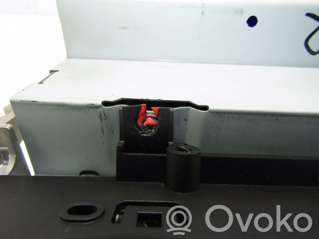 Mercedes-Benz C W204 Panel / Radioodtwarzacz CD/DVD/GPS 