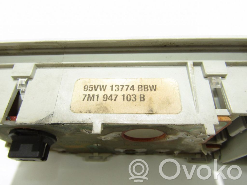 Other interior light   7M1947103B