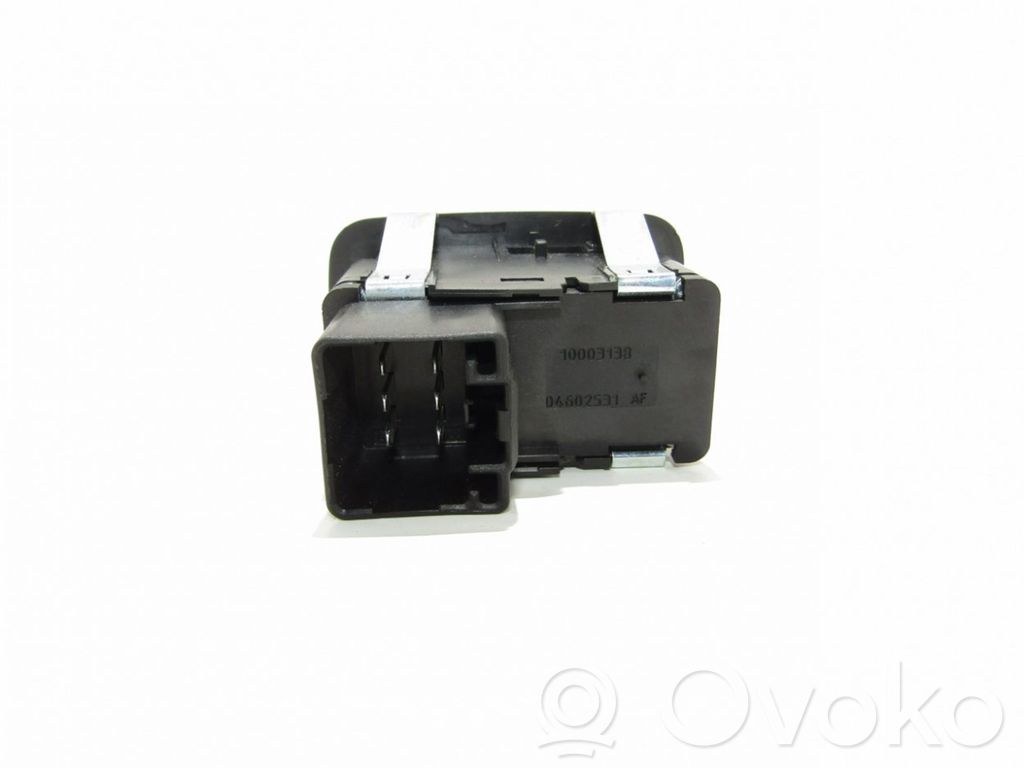 Electric window control switch   10032637