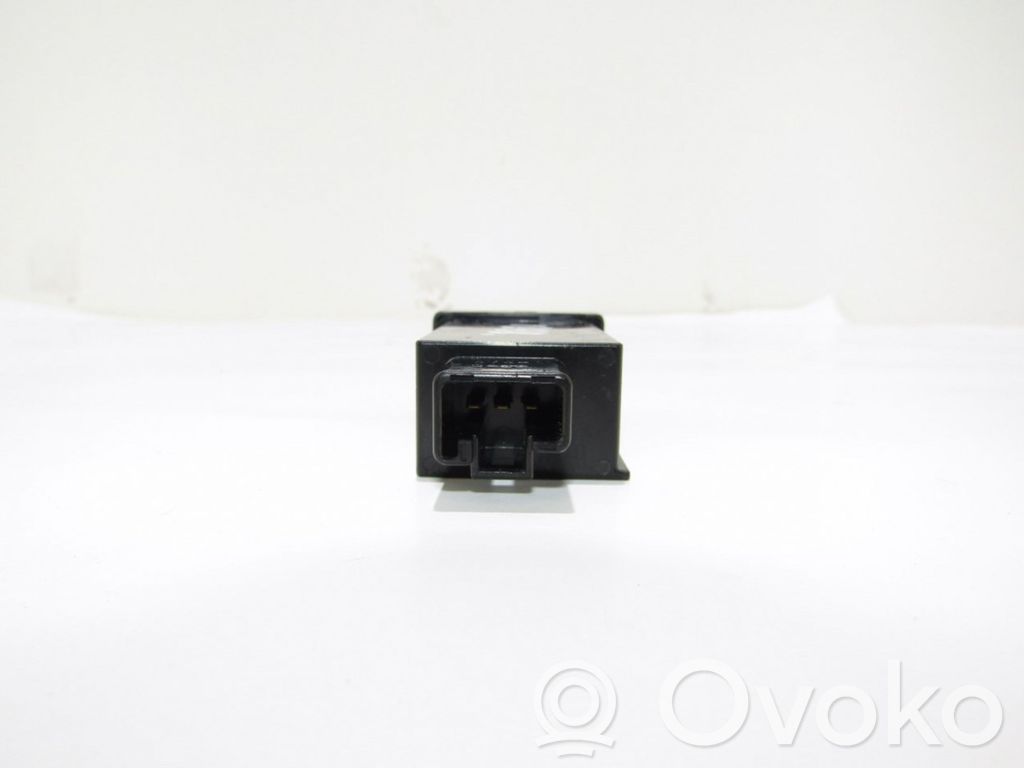 Comutator lumini bord   NERA