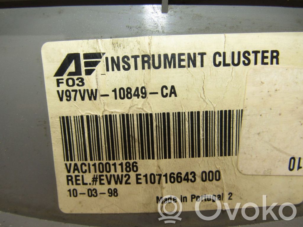 Speedometer (instrument cluster)   V97VW10849CA