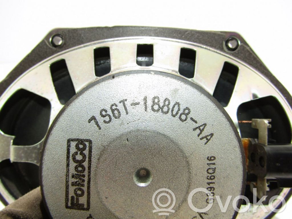 Ford Fusion Altavoz de la puerta trasera 