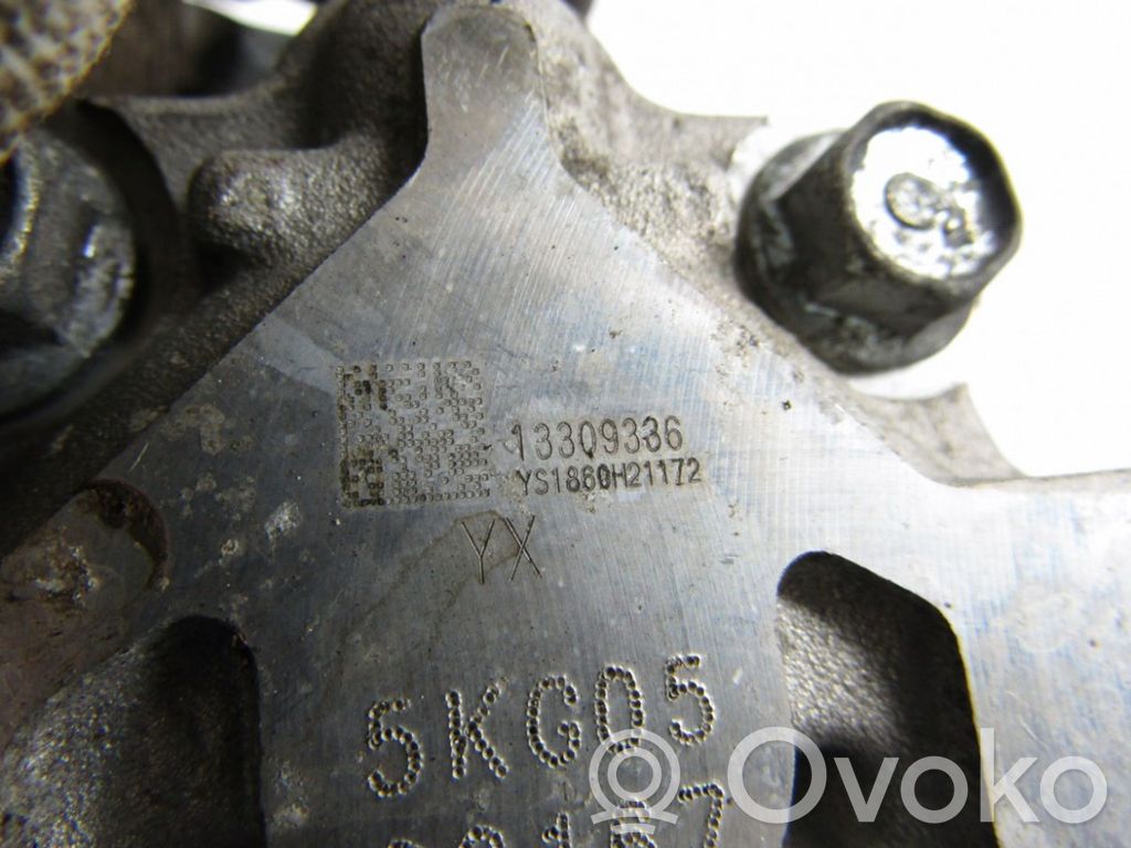 Ohjaustehostimen pumppu   13309336