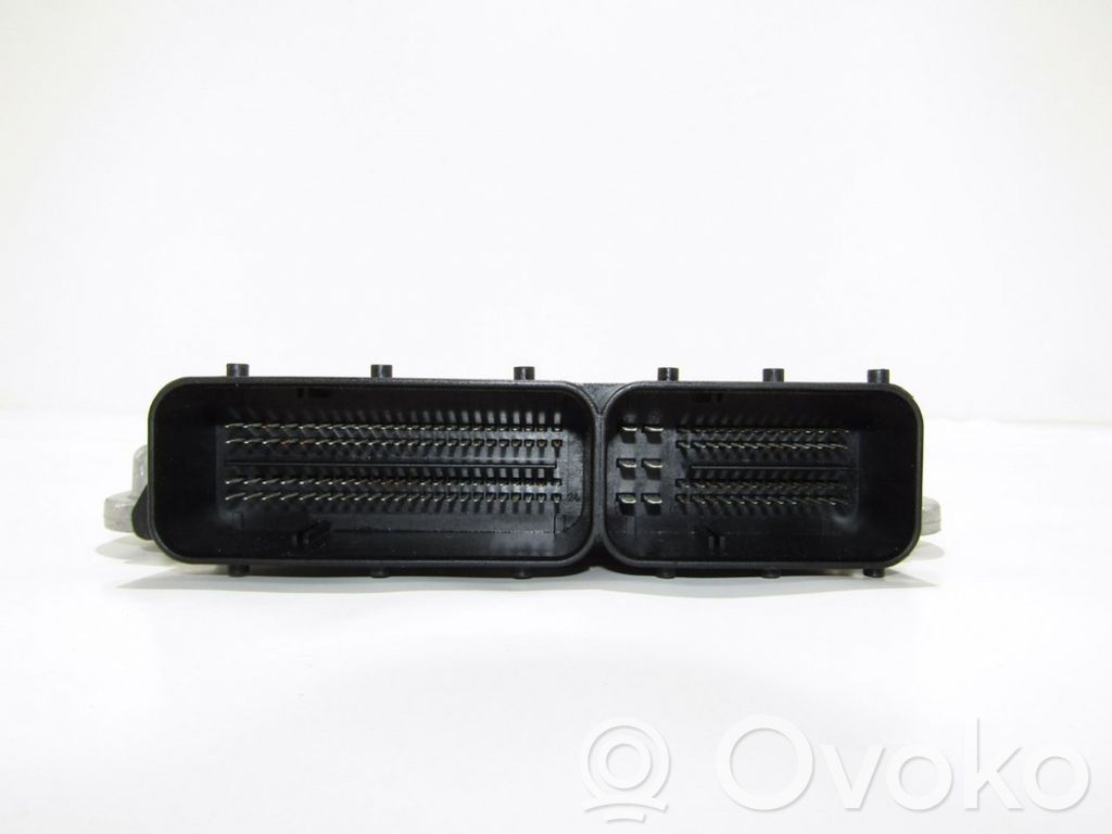BMW X3 F25 Engine control unit/module 