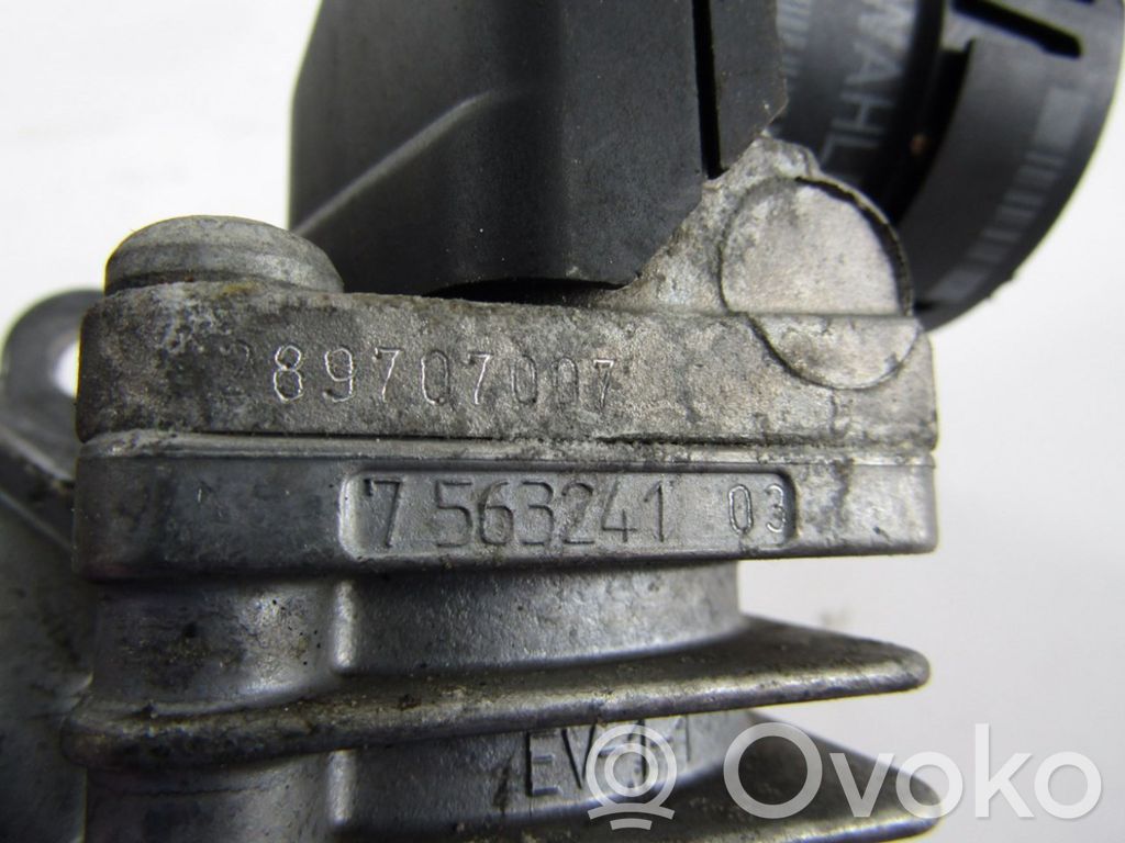 BMW 3 E90 E91 EGR vožtuvas 