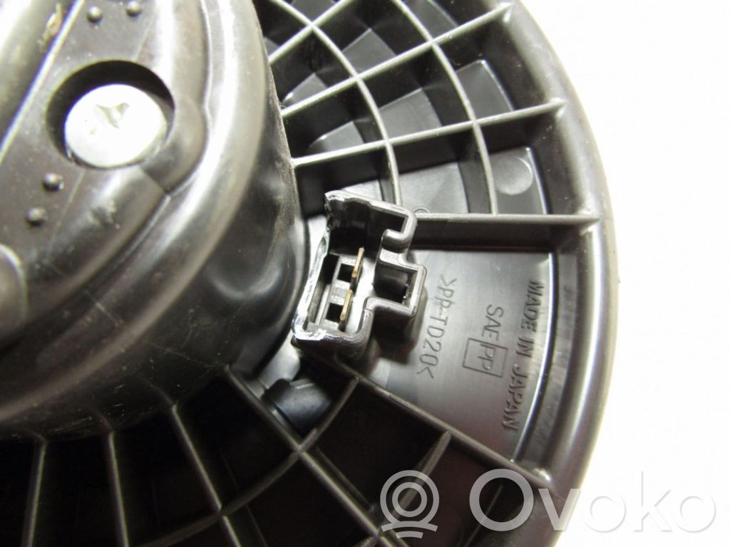 Mazā radiatora ventilators   8727000361