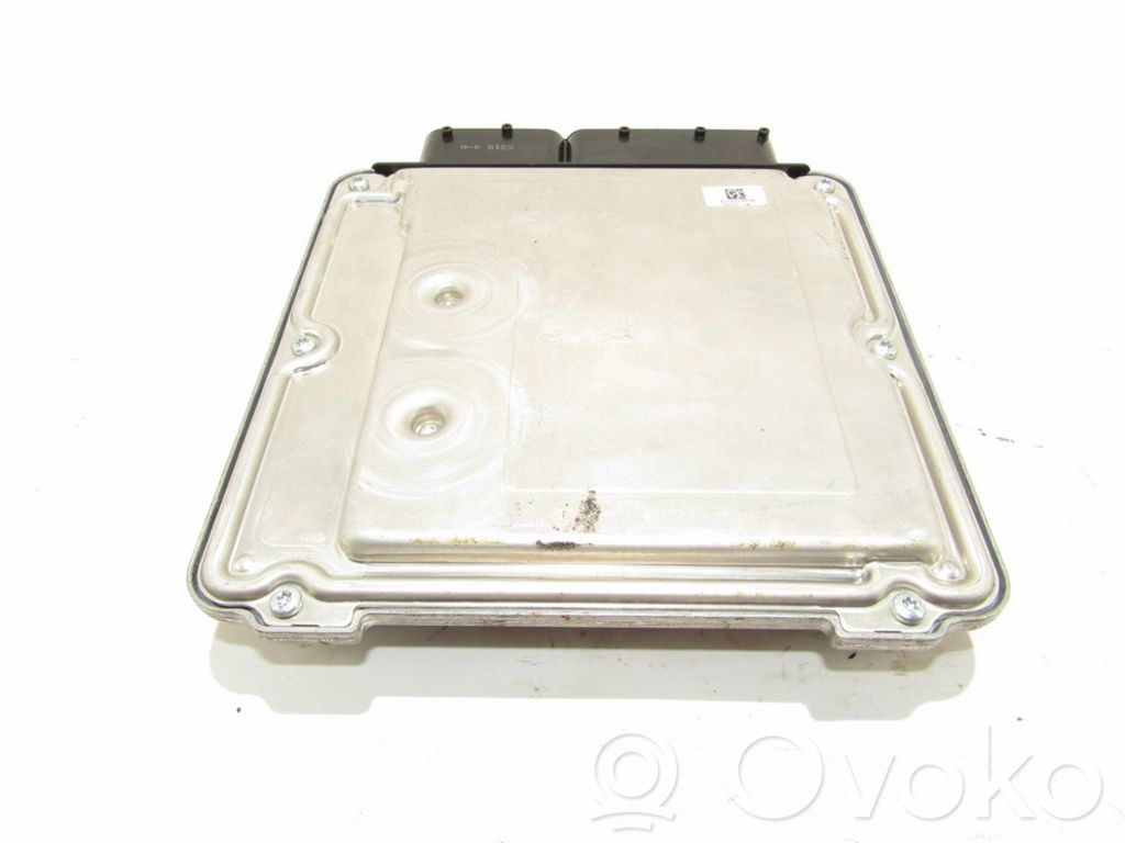 Audi A4 S4 B8 8K Engine control unit/module 