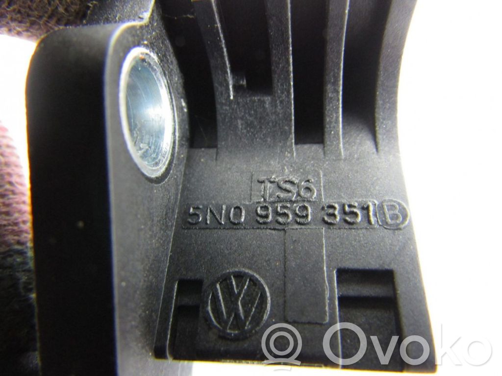 Volkswagen PASSAT B7 Sensore d’urto/d'impatto apertura airbag