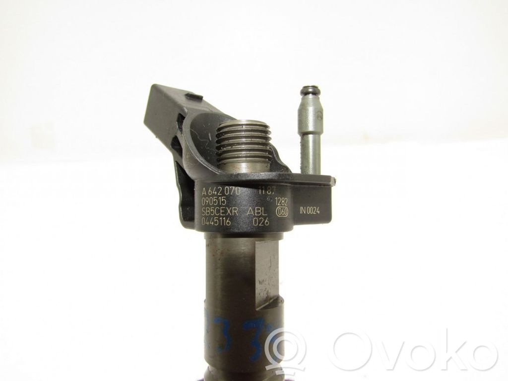 Inyector de combustible   A6420701187,0445116026