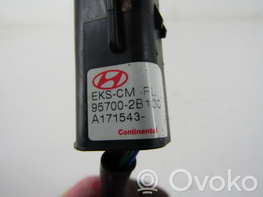 Sensor de aparcamiento PDC   957002B100